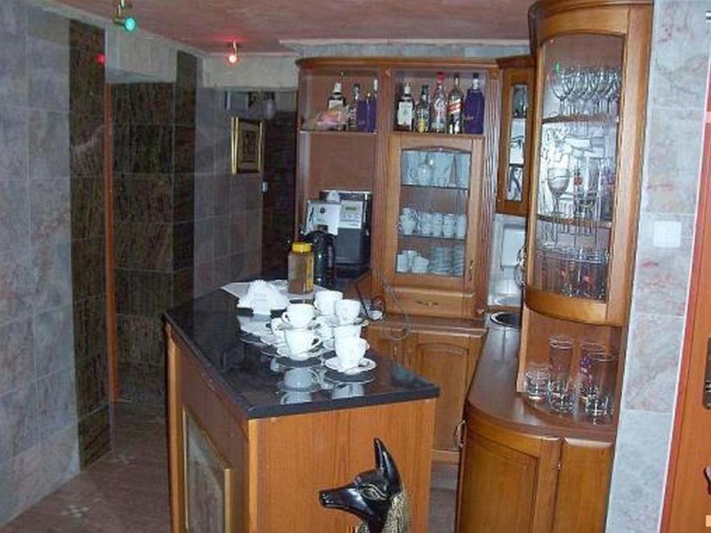 Hotel Faraon Kielce Eksteriør billede